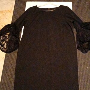 BLACK DRESS WITH LACE AND SEQUIN